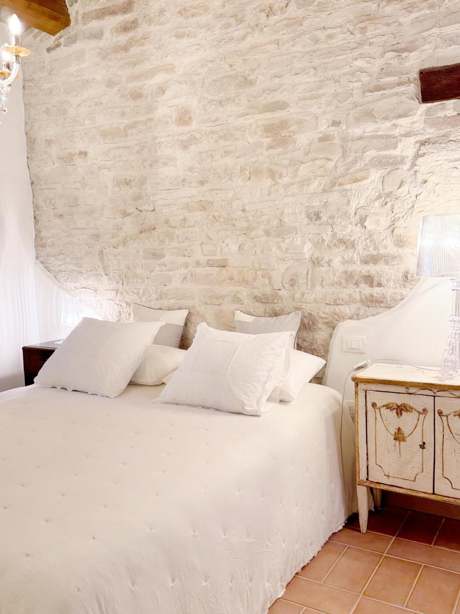 Agriturismo "Le Cannelle" Spa & Day Wellness Villa Фосомброне Екстериор снимка